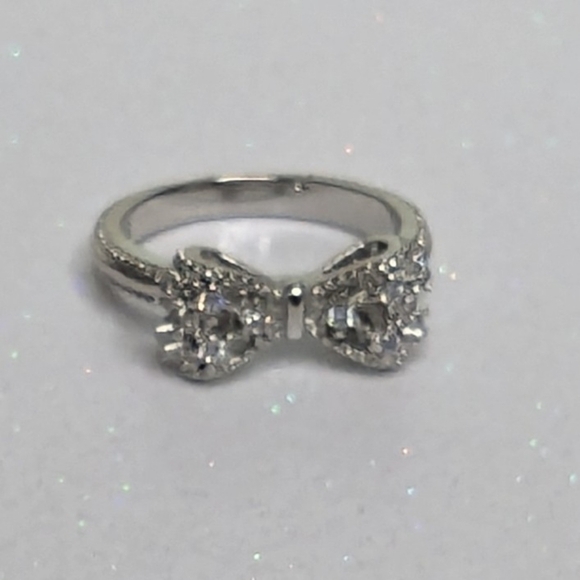 Bow Ring 925 Sterling Silver Cubic Zirconia Size 6 - Picture 7 of 9